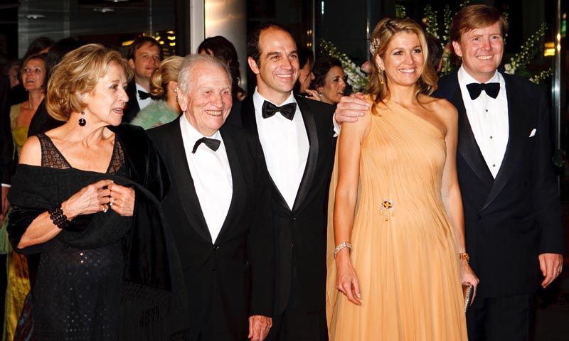 Máxima de Holanda visita a su padre hospitalizado en Buenos Aires