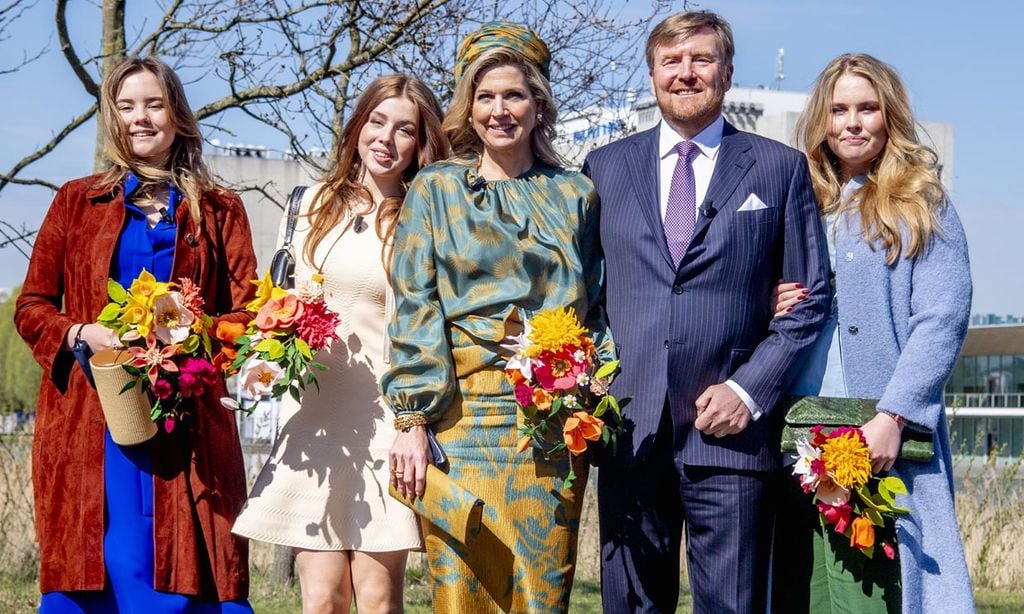 Los Reyes de Holanda y sus hijas