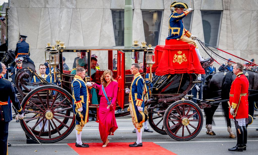 Como una princesa de cuento, así ha sido el debut de Alexia de Países Bajos en el Día del Príncipe