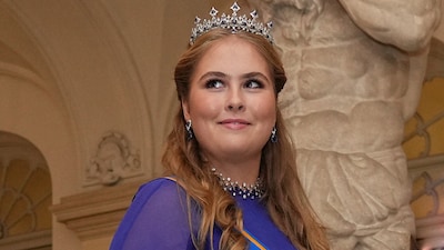 Amalia de Países Bajos debutará en una cena de Estado ante los reyes Felipe y Letizia