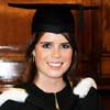 Con toga, birrete y diploma y mucha emoción, la princesa Eugenia se gradúa en la Universidad de Newcastle