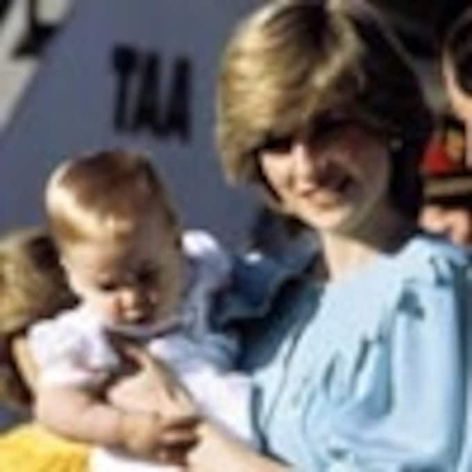 Hace treinta años... La llegada a Australia de los príncipes Carlos y Diana con su entonces bebé, el príncipe Guillermo