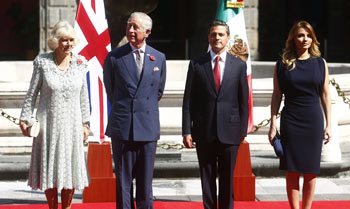 Una travesía en piragua, clases de cocina y mucho folclore... Carlos y Camilla de Inglaterra presentan con el Presidente y la Primera Dama de México el año dual