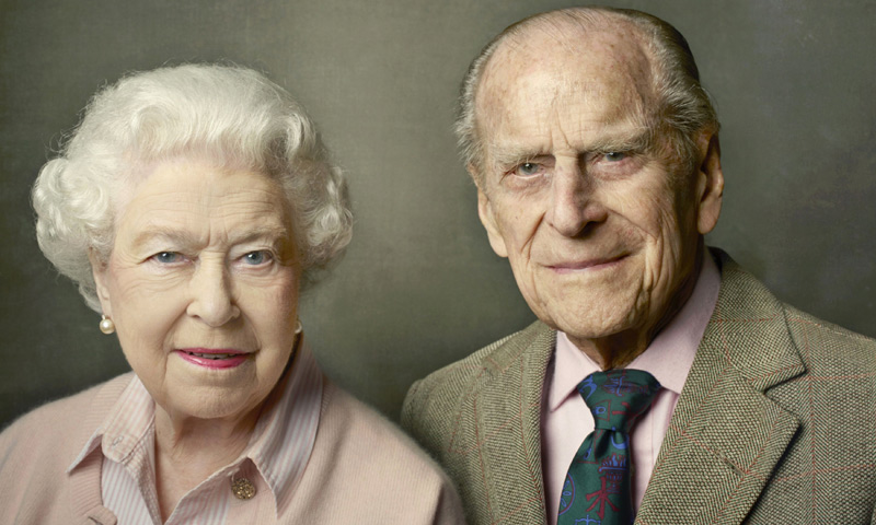 Repasamos los 95 años del Duque de Edimburgo, el apoyo incondicional de la reina Isabel