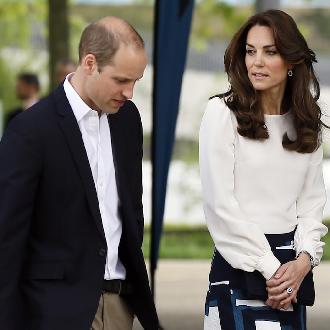 El príncipe Guillermo reclama un millón y medio de euros por unas comprometidas fotos de la Duquesa de Cambridge