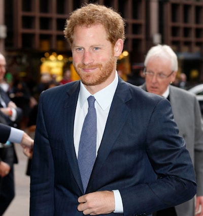 Harry de Inglaterra, Príncipe 'encantador' bajo una torrencial lluvia de besos en Sídney