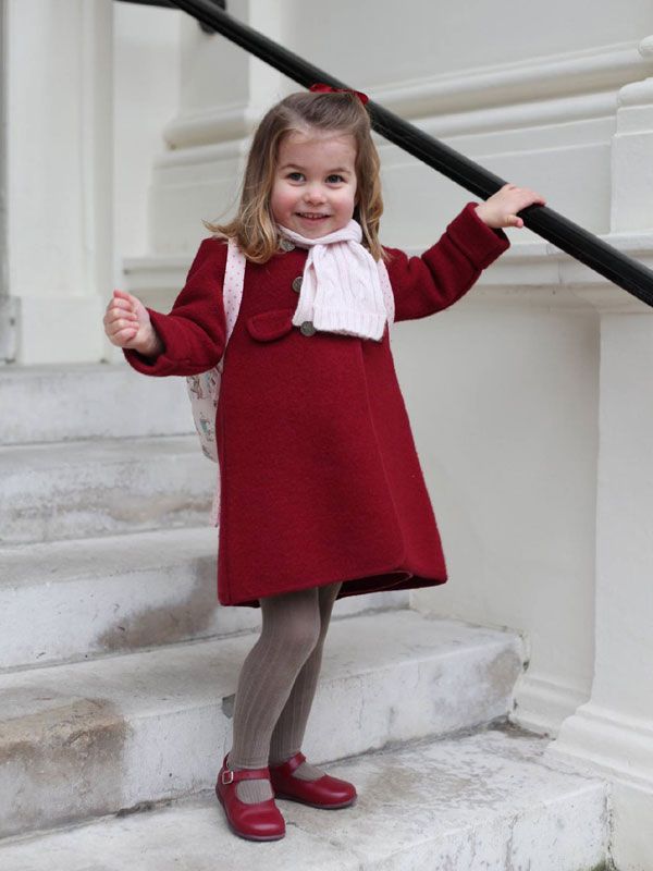 se hace mayor charlotte de cambridge