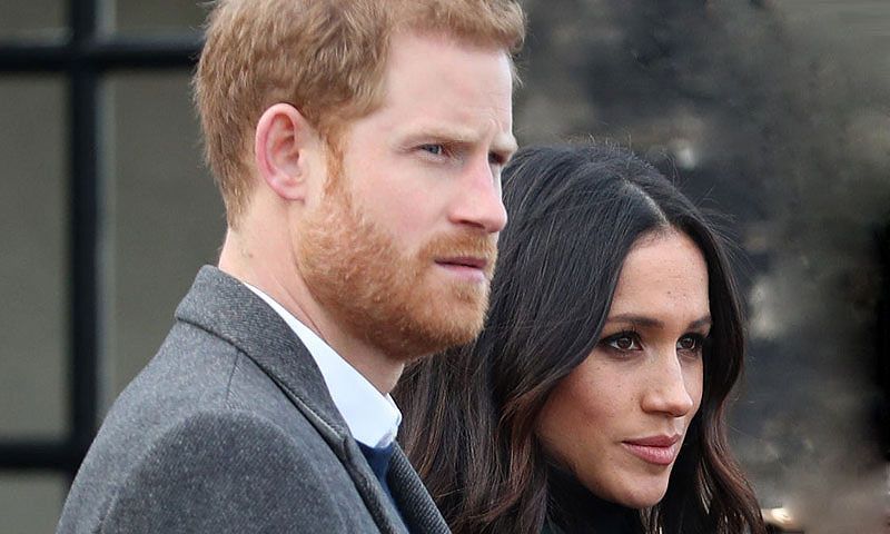 Investigan una carta con polvo sospechoso enviada a Harry de Inglaterra y Meghan Markle