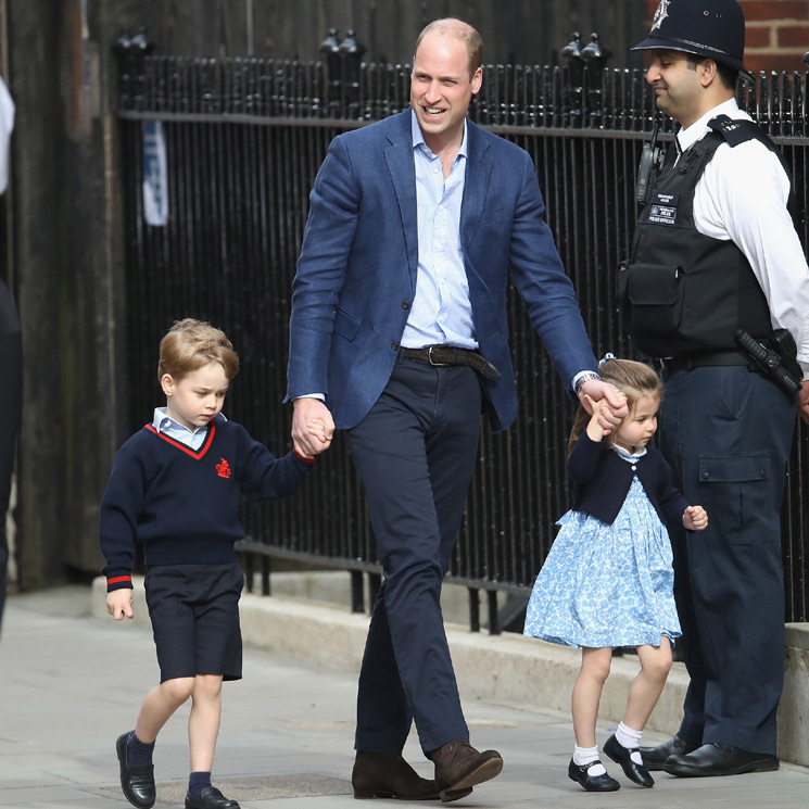 Los príncipes George y Charlotte ya conocen a su hermano pequeño