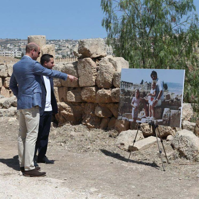 ¡A esa niña la conozco! El encuentro más insólito del príncipe Guillermo con su mujer en Jordania