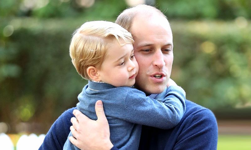 ¿Cómo llama el príncipe George a su padre, el príncipe Guillermo? La dulce respuesta no es 'papá'