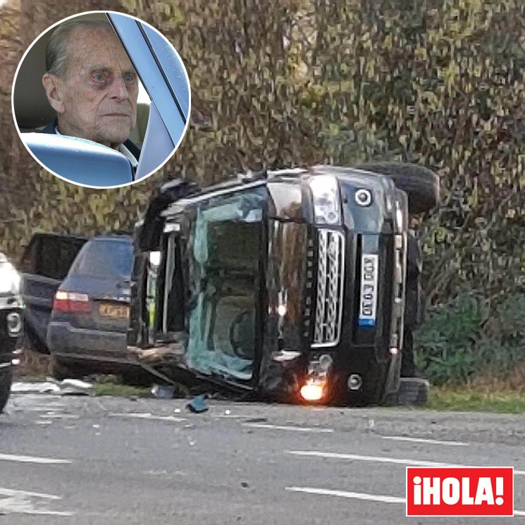 El Duque de Edimburgo, de 97 años, salió ileso y por su propio pie de este impactante accidente