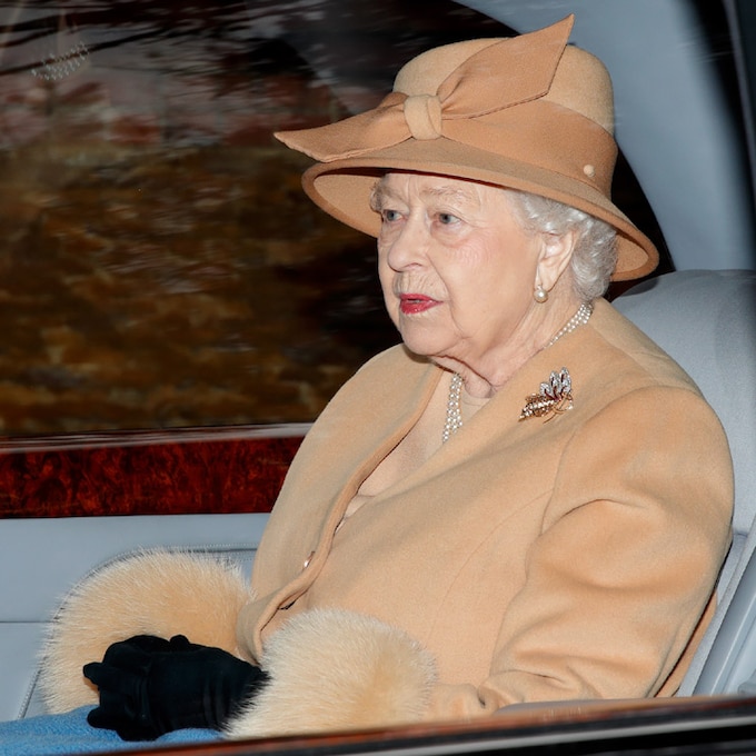 El motivo por el que la reina Isabel II ha celebrado en privado sus 67 años en el trono