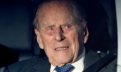 El duque de Edimburgo, de 97 años, renuncia al carnet de conducir tres semanas después de su accidente