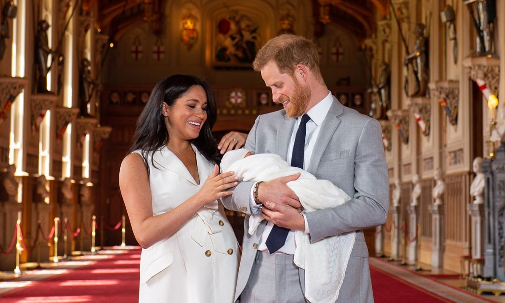 El majestuoso (y diferente) escenario que el príncipe Harry y Meghan han elegido para presentar a su bebé