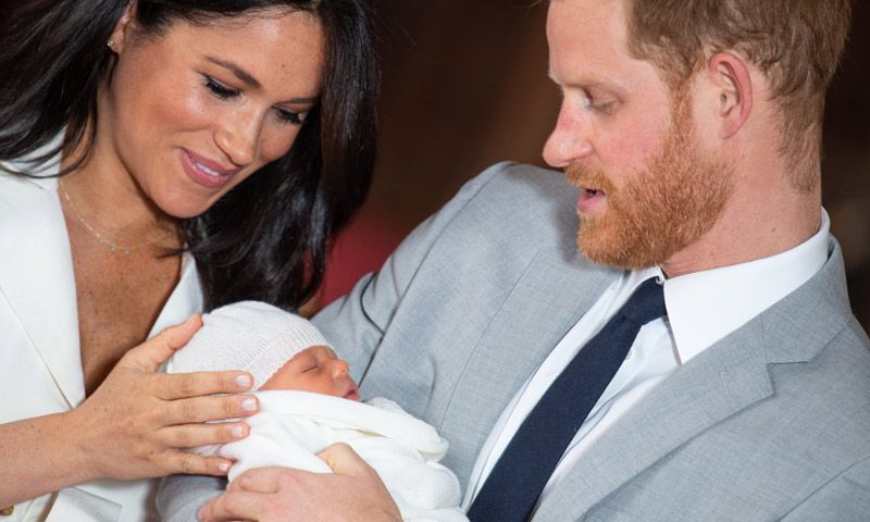 Los duques de Sussex comparten una nueva y adorable foto del pequeño Archie