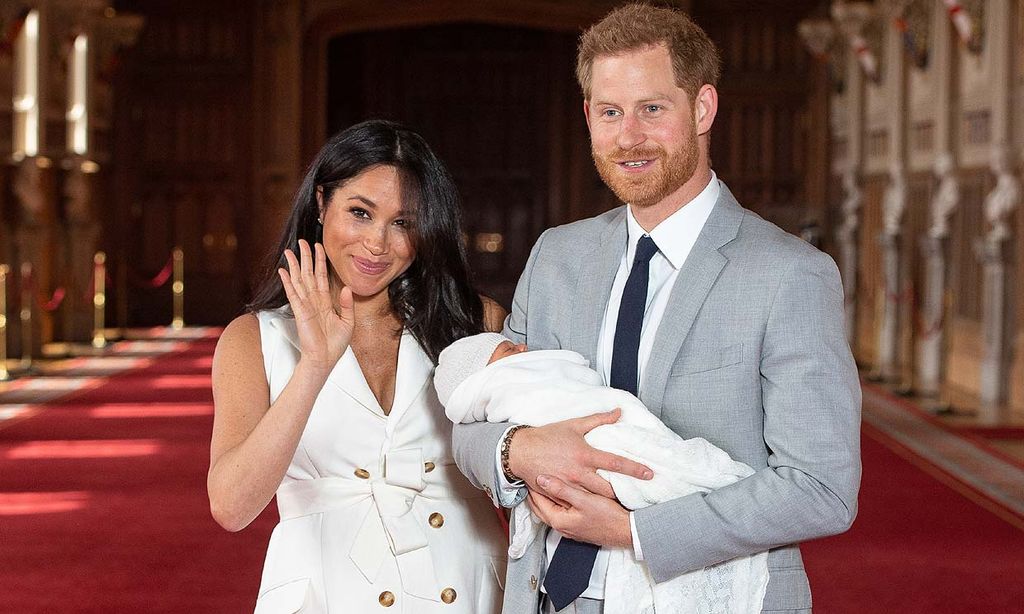 Archie, el hijo de los duques de Sussex, podría conseguir su primer 'título' con solo cinco meses