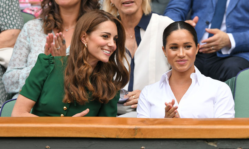 Meghan Markle y Kate Middleton, risas y confidencias en el tenis