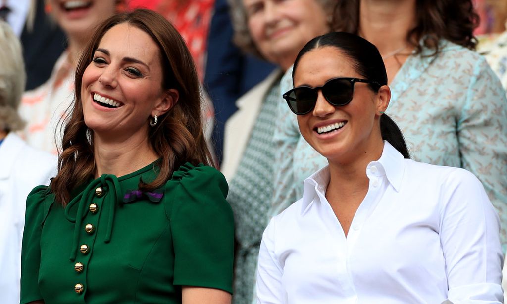 Los adorables regalos que las duquesas de Cambridge y Sussex han recibido para sus hijos