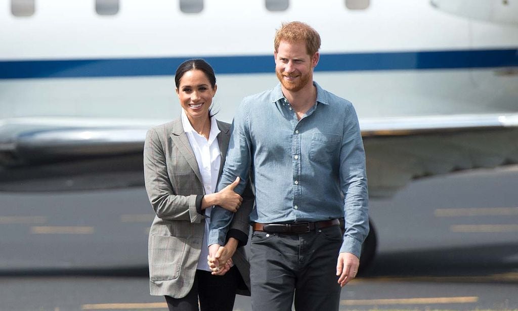 El príncipe Harry habla por primera vez de sus polémicos viajes familiares en jet privado