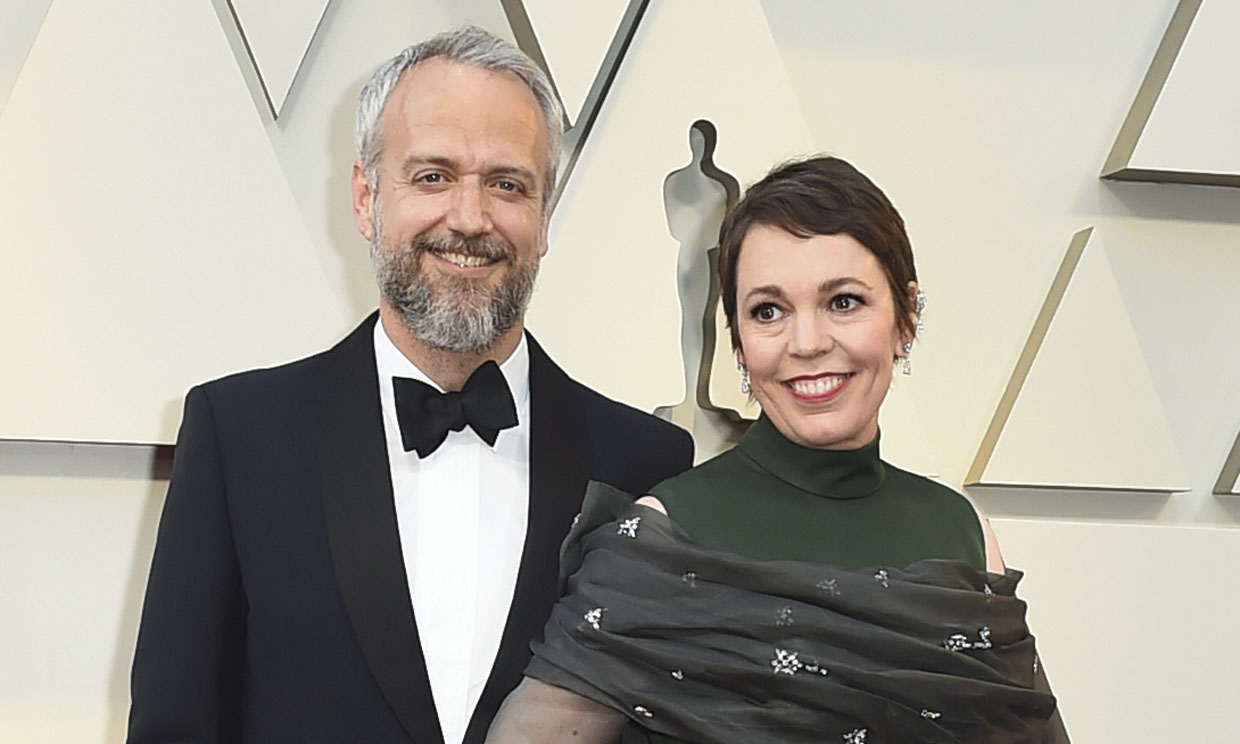 Olivia Colman cuenta lo que su marido robó del Palacio de Buckingham