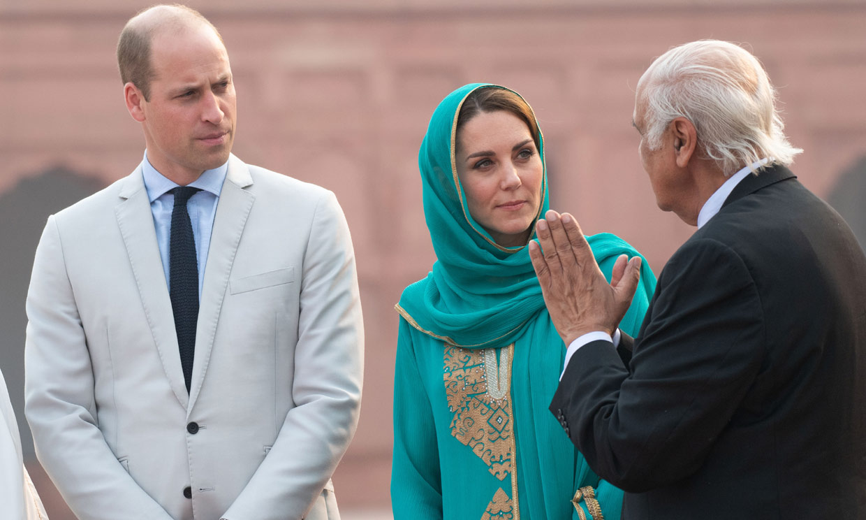 El susto de los duques de Cambridge en Pakistán: su avión realiza un aterrizaje de emergencia