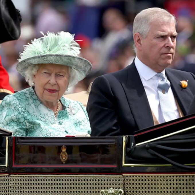 Isabel II se enfrenta a su peor crisis desde la década de los años noventa
