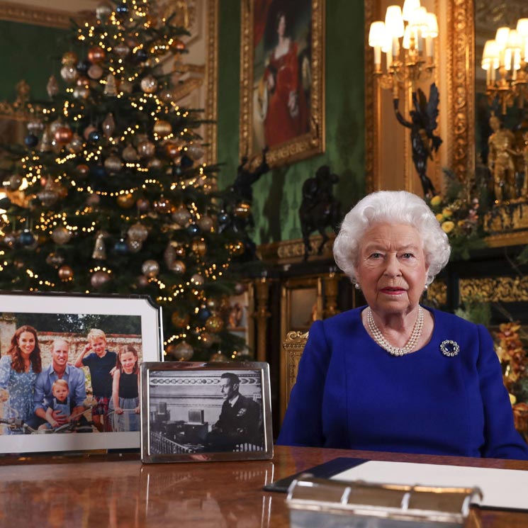 La notable ausencia de los Sussex y la alusión al 'bache de 2019' en el discurso de Navidad de Isabel de Inglaterra