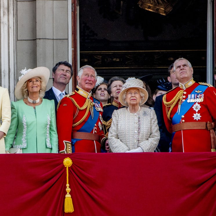 ¿Quiénes son miembros 'senior' de la Familia Real británica?
