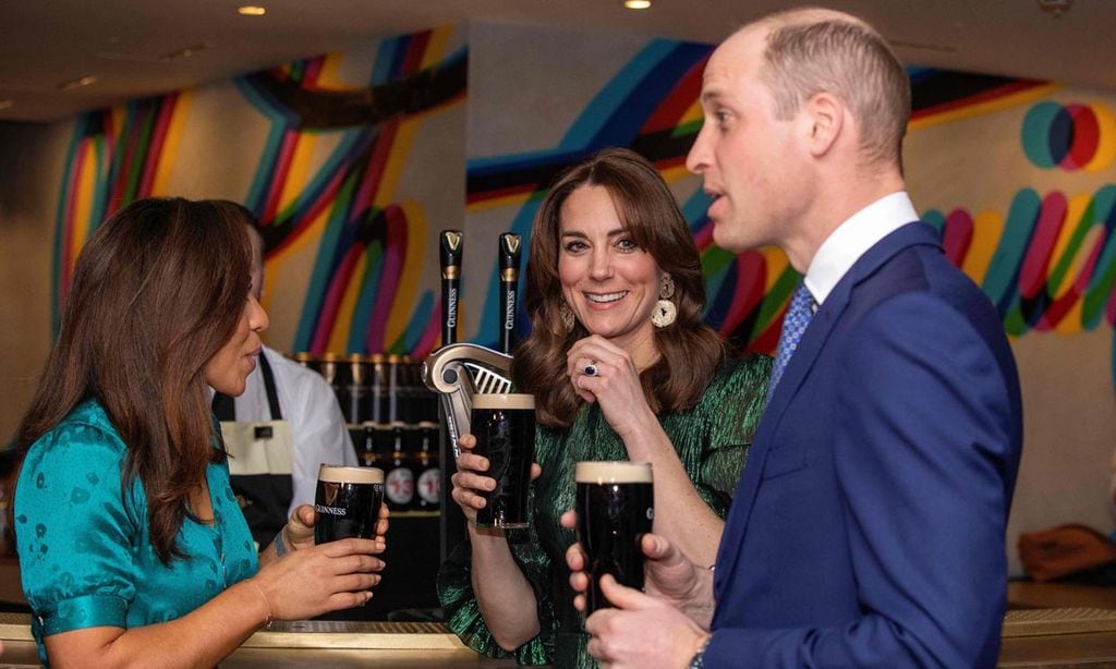 ¡No puede faltar una Guinness! El plan nocturno de los duques de Cambridge en su visita a Irlanda
