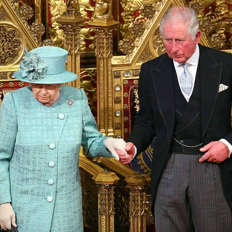 Carlos de Inglaterra vio a la Reina dos días después de su encuentro con Alberto de Mónaco