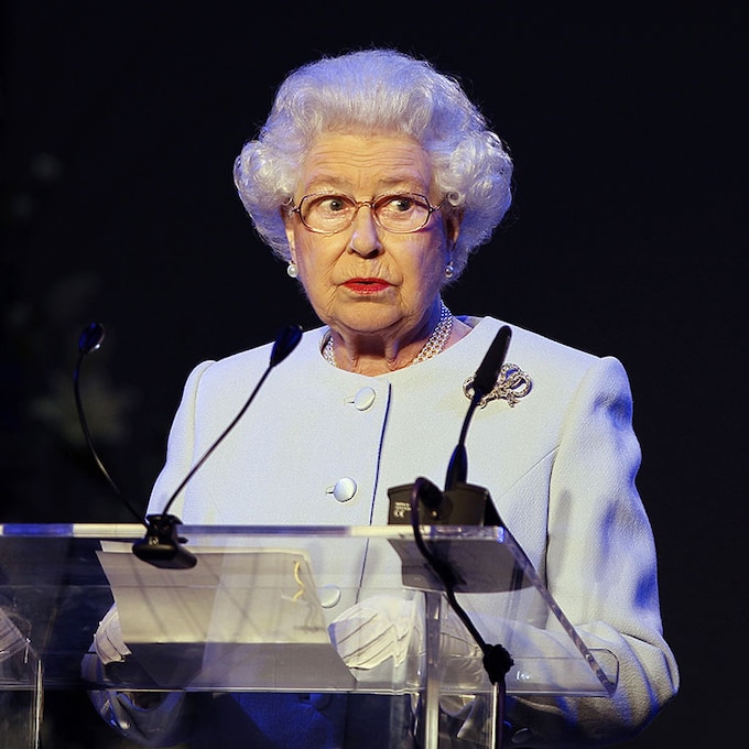 El Palacio de Buckingham revela parte del histórico discurso que ofrecerá esta tarde Isabel II 