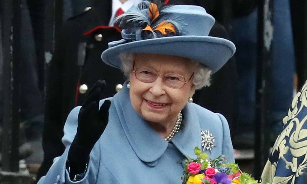 Isabel II, en su mensaje de Pascua: 'Sabemos que el coronavirus no nos vencerá'