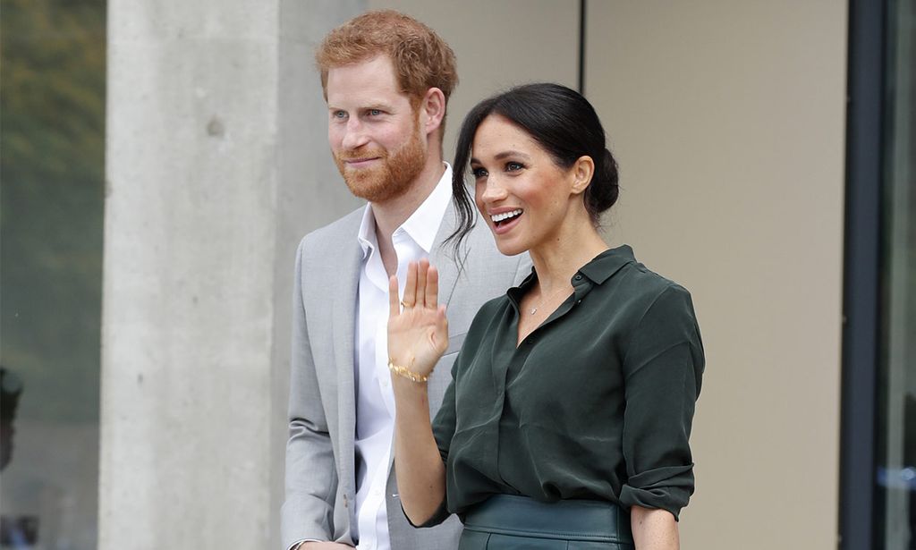 Una foto de Meghan embarazada ilustra la biografía de los duques de Sussex