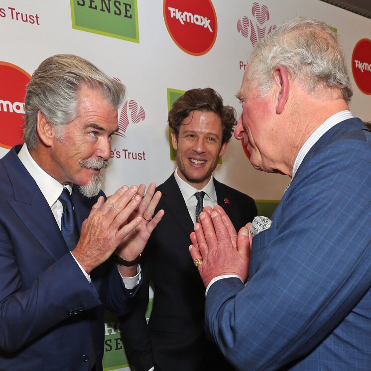 Cuando Pierce Brosnan temió por su encuentro con Carlos de Inglaterra