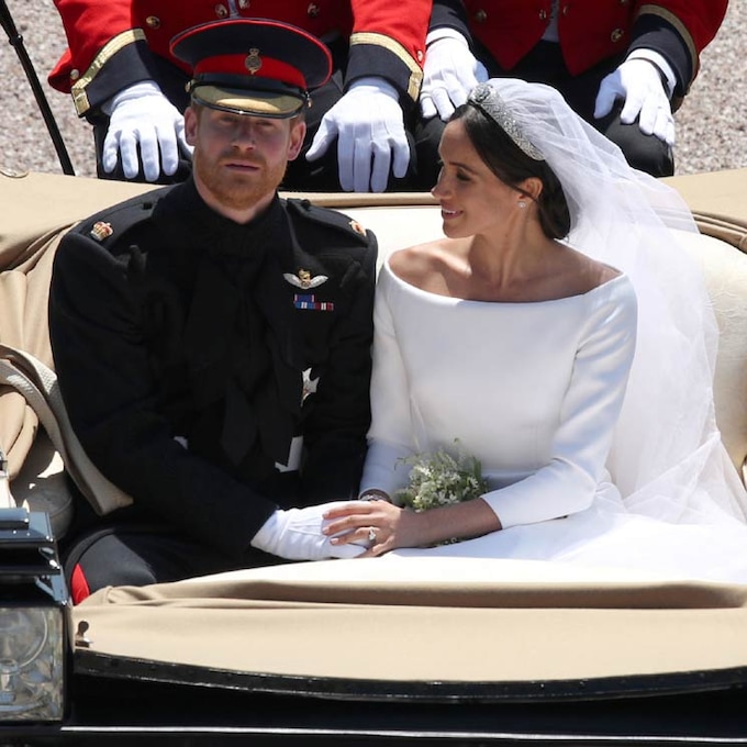 Ni te imaginas el problemilla que tuvo el príncipe Harry con el uniforme de su boda