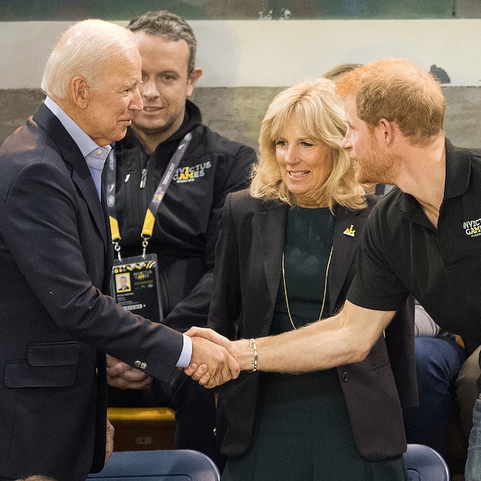 El príncipe Harry 'aparece' por sorpresa en la toma de posesión de Joe Biden 