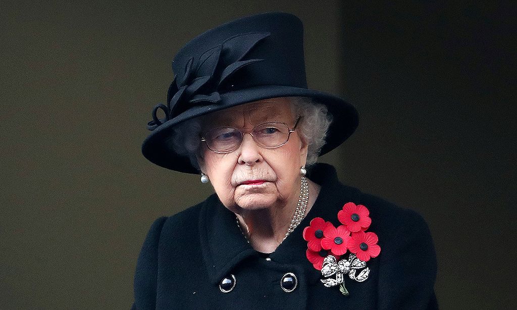 Isabel II recurre al servicio de inteligencia británico para un importante cambio en su equipo