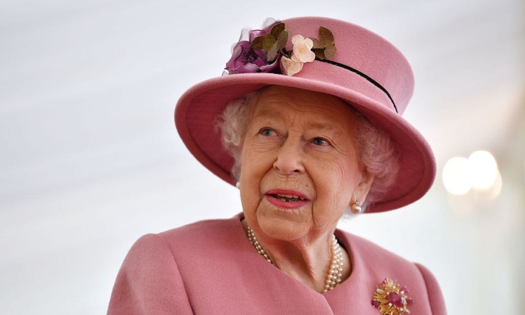 Buckingham niega que Isabel II utilizara su influencia para ocultar su fortuna