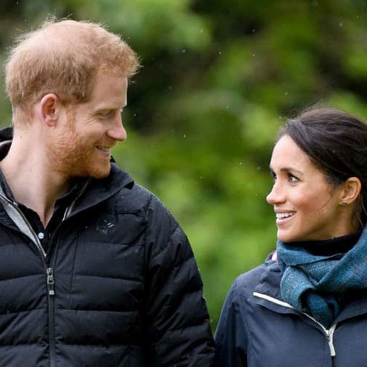 La reina Isabel y el príncipe Carlos felicitan a Harry y Meghan por su próxima paternidad