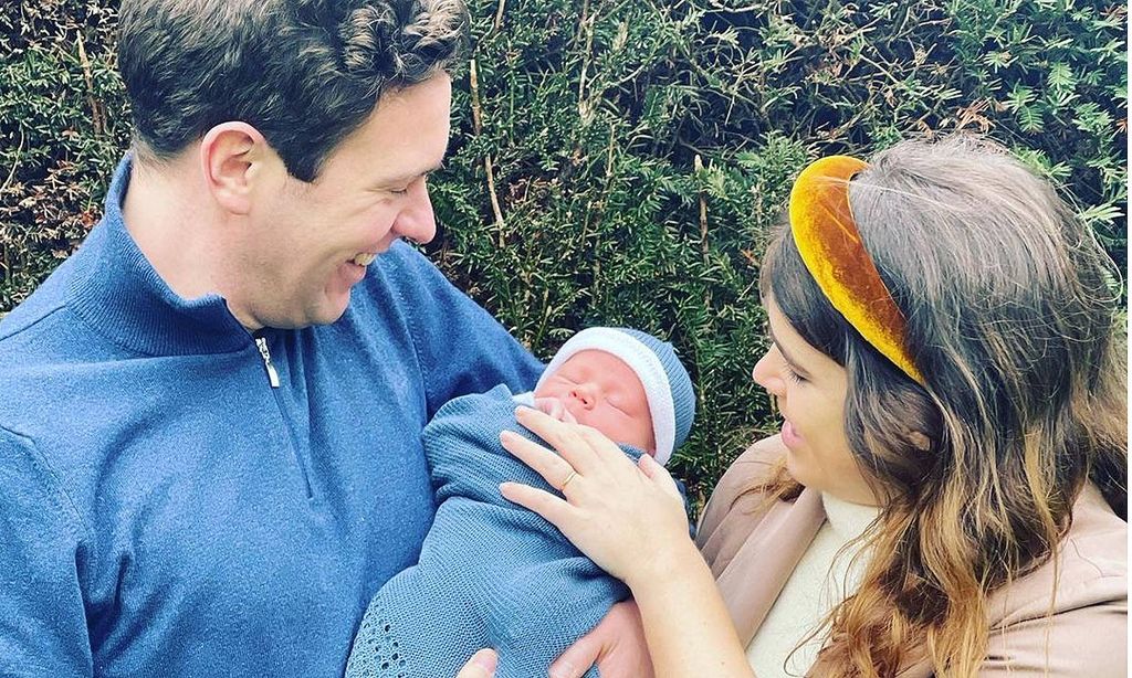 Eugenia De York Comparte Una Nueva Y Tierna Imagen De Su Bebe August Eugenia De York Comparte Una Nueva Y Tierna Imagen De Su Bebe August
