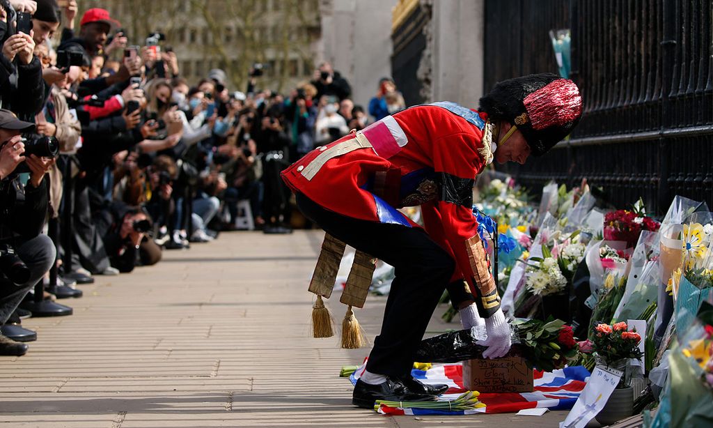 El Palacio de Buckingham abre un libro de condolencias online por el fallecimiento del duque de Edimburgo
