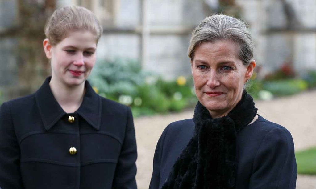 La condesa de Wessex revela que el duque de Edimburgo murió 'en paz' y de una forma 'muy dulce'