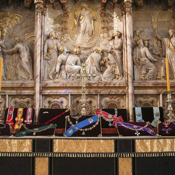 Su estandarte, el bastón, las medallas... Estas son las insignias que han acompañado al duque de Edimburgo en su funeral