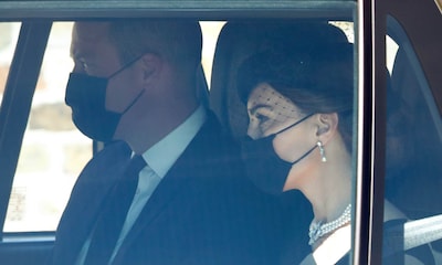 Las primeras imágenes de la Familia Real británica llegando a Windsor para el funeral