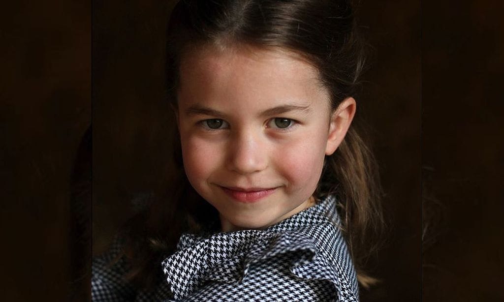 Así es Charlotte de Cambridge, la princesa que heredó la sonrisa 'Spencer' y el saber estar de su abuela