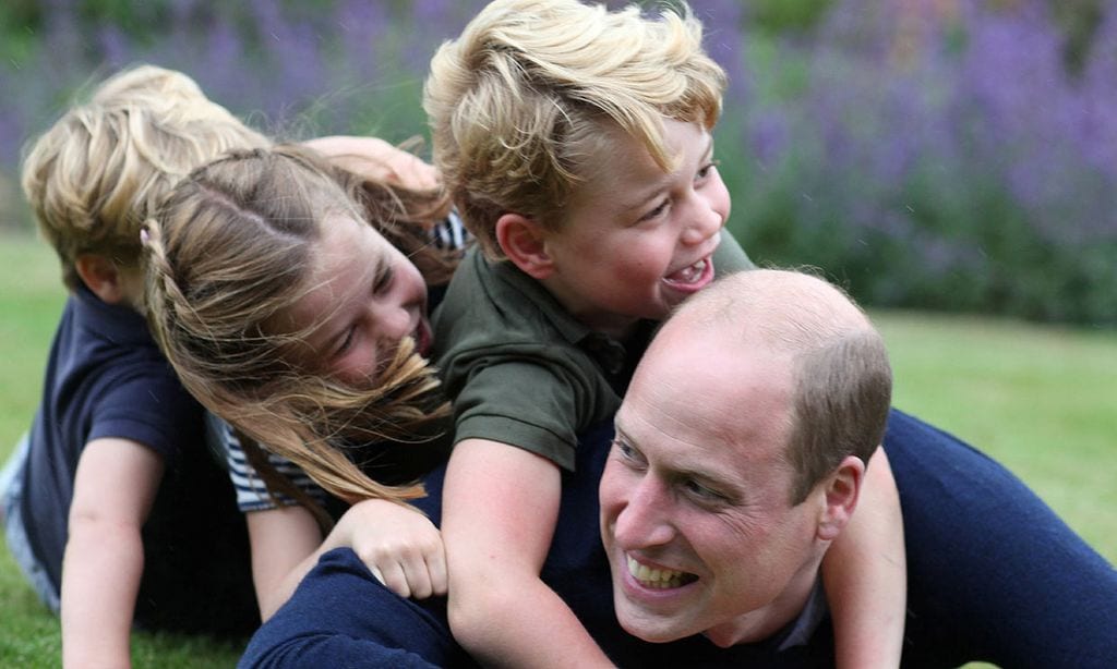 El príncipe Guillermo cuenta cómo celebraron el cumpleaños de su hija Charlotte
