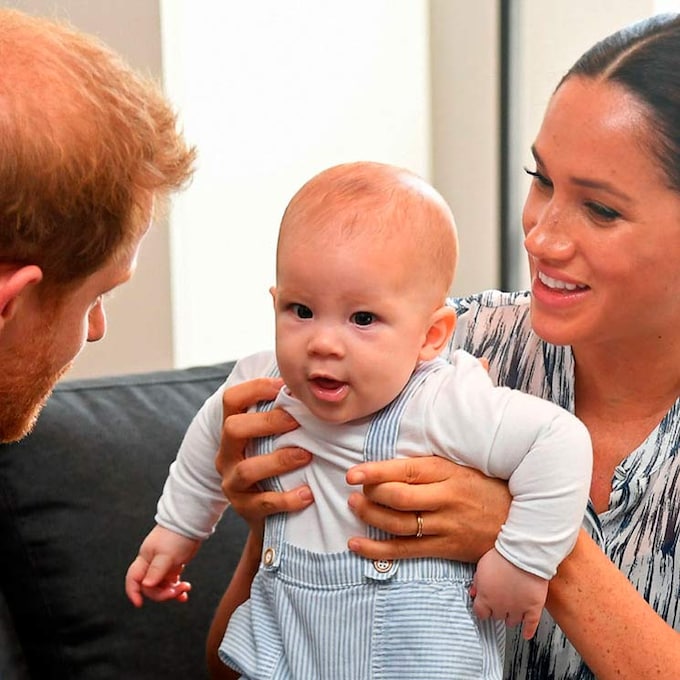 Archie, el hijo del príncipe Harry y Meghan Markle, 'está muy feliz de tener una hermanita'