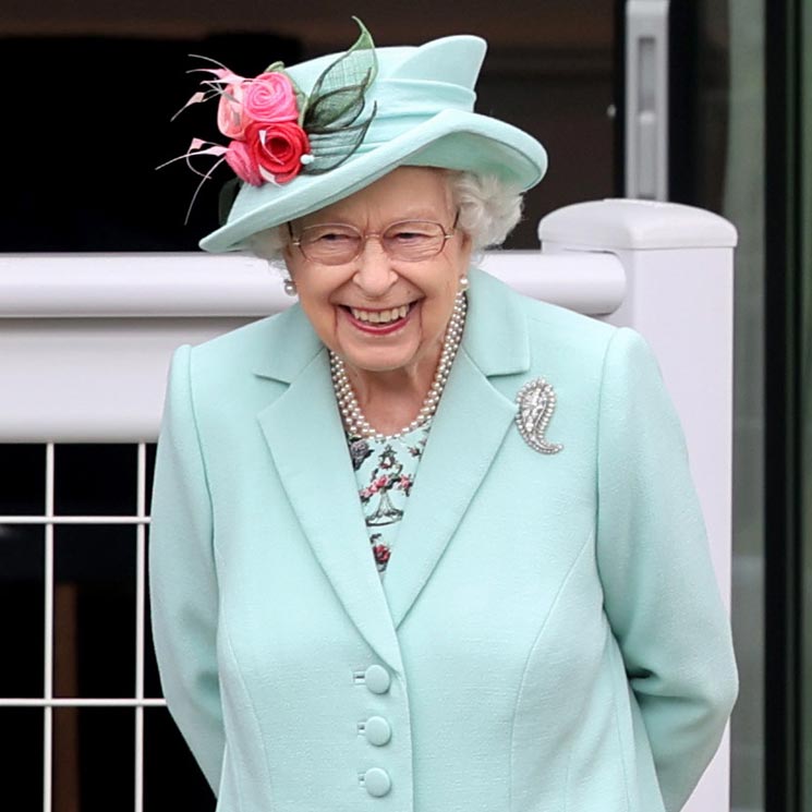 Isabel II recupera la alegría en la última jornada de Royal Ascot, su competición favorita
