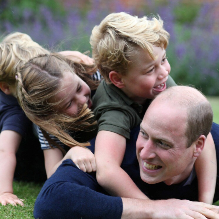 Los duques de Cambridge celebran el Día del Padre con un importante recuerdo y una foto inédita